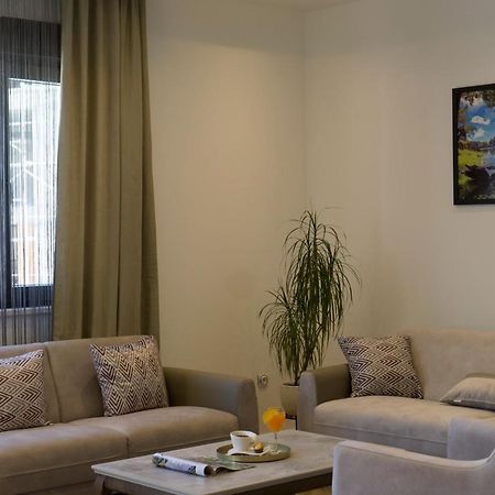 Apartman Aurora トレビニエ エクステリア 写真