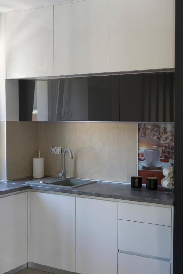 Apartman Aurora トレビニエ エクステリア 写真